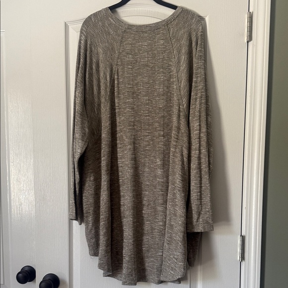 Gray Knit Sweater - Picture 2 of 2